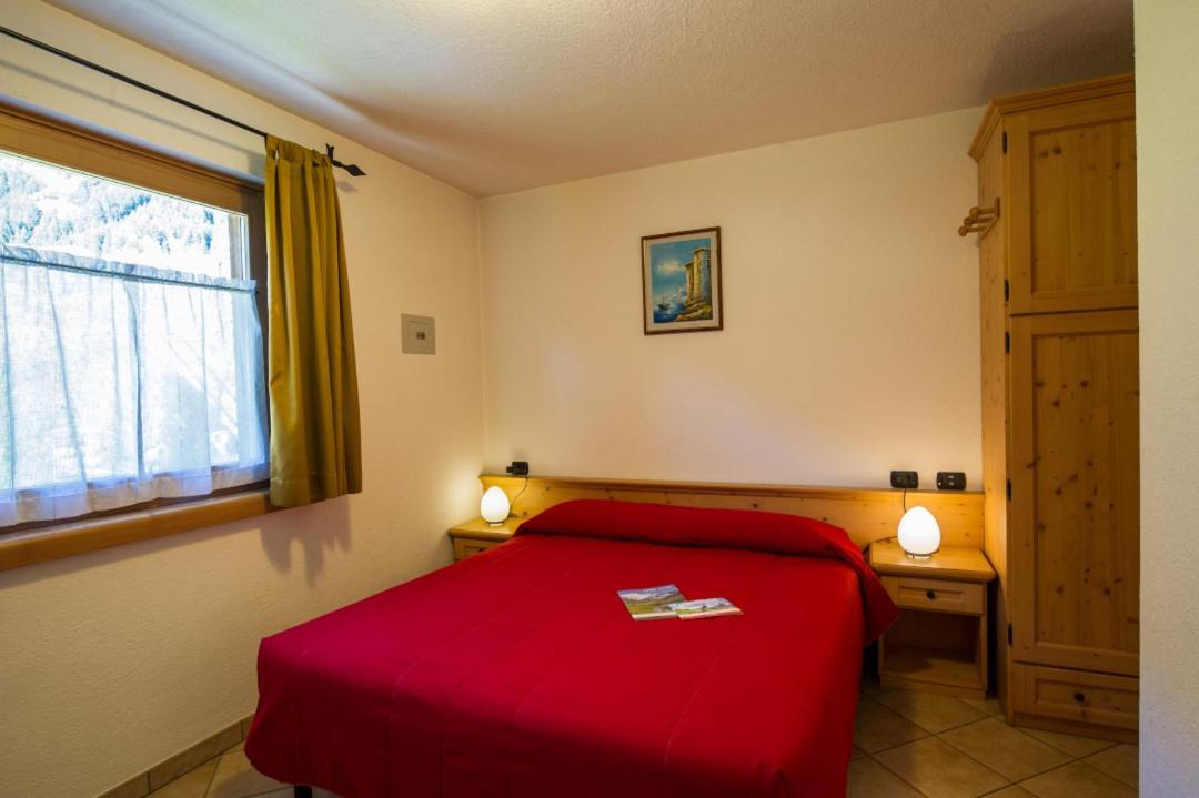 Chalet La Rugiada Bormio Bagian luar foto