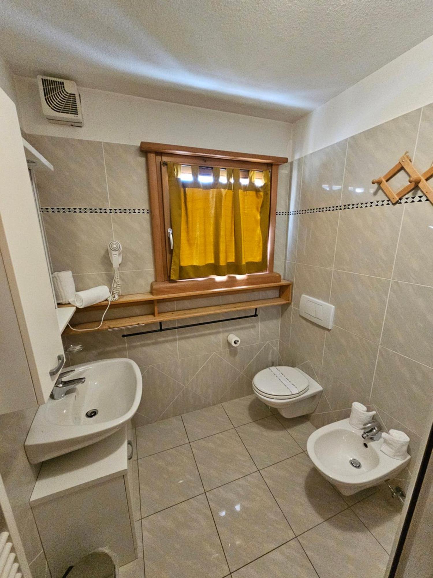 Chalet La Rugiada Bormio Bagian luar foto
