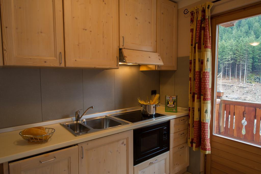 Chalet La Rugiada Bormio Bagian luar foto