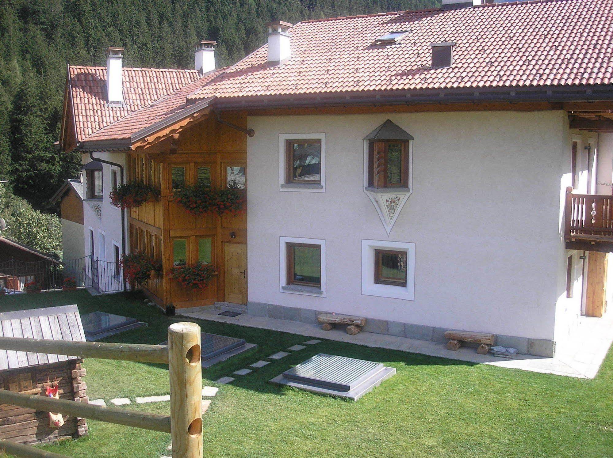 Chalet La Rugiada Bormio Bagian luar foto